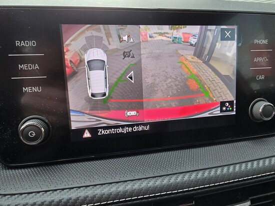 ŠKODA FABIA Monte Carlo 1.0 TSI 81 kW automat_5