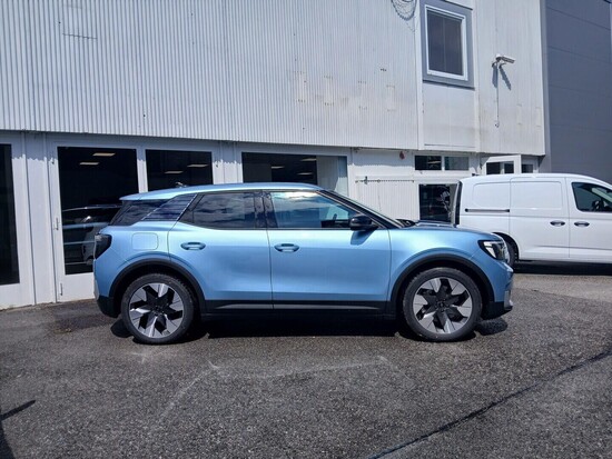 FORD Elektrický Explorer Premium 77 kWh,0 PRODLOUŽENÝ DOJEZD 210 kW_3