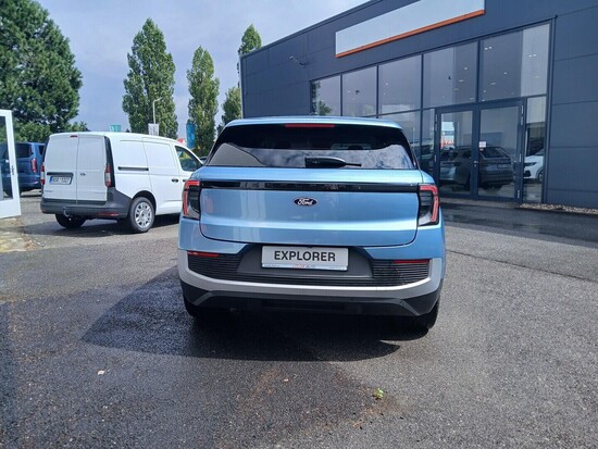 FORD Elektrický Explorer Premium 77 kWh,0 PRODLOUŽENÝ DOJEZD 210 kW_4
