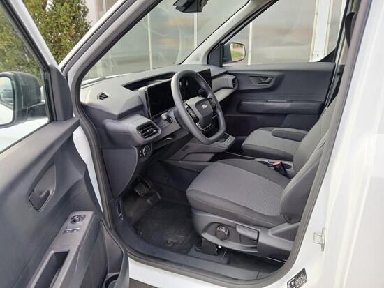 FORD Transit Courier Van Trend L1, Van, 43 kWh Elektromotor (100 kW/136 k), automatická, přední pohon_4