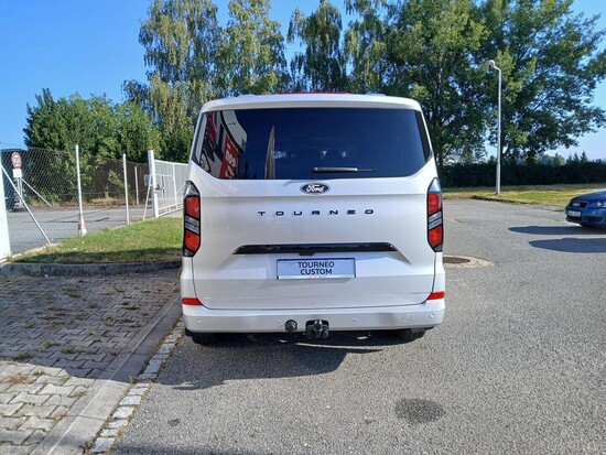 FORD Tourneo Custom V710 TITANIUM 320 L1 2,0 EcoBlue 170 k 125 kW_4