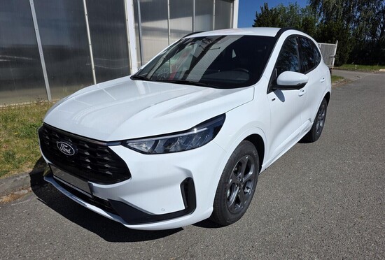 FORD Kuga ST-LINE 1,5 EcoBoost 137 kW_1