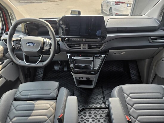 FORD Tourneo Custom Titanium X, 2,0 EcoBlue 125 kW L2_4