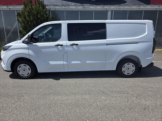 FORD Transit Custom DCiV N1 a Kombi M1 V710 D 2,0 EcoBlue 110 kW_4