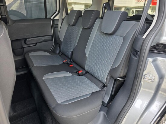 FORD Tourneo Courier Titanium 1,0 EcoBoost 92 kW_3