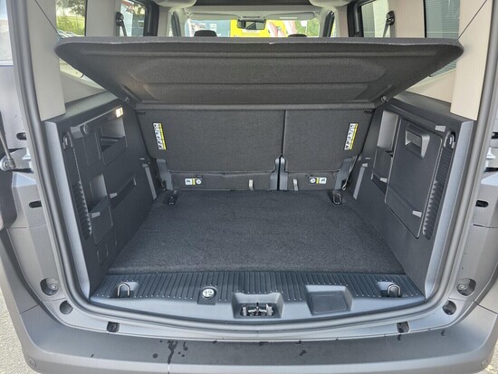 FORD Tourneo Courier Titanium 1,0 EcoBoost 92 kW_4