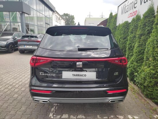 SEAT Tarraco FR e-HYBRID 245k DSG 180 kW_4
