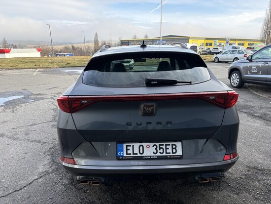 CUPRA Formentor VZ e-HYBRID 245k DSG_4