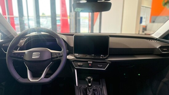 SEAT Leon SP Style 115 k 1,5 TSI 85 kW_5