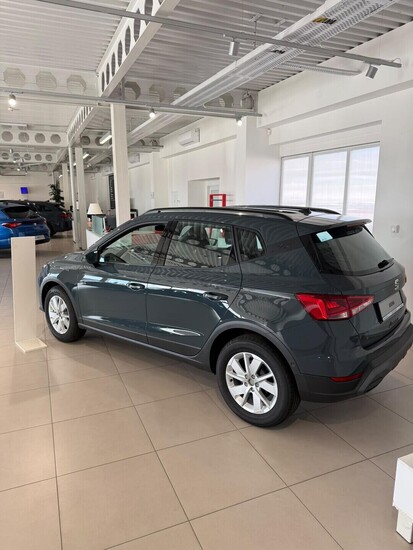 SEAT Arona Style 1.0 70 kW_4