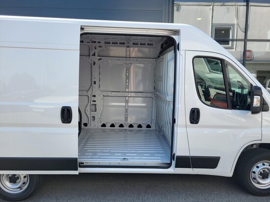 FIAT Ducato 35 L2H2 dodávka 2.2 MTJ 140K SCR 103 kW_5
