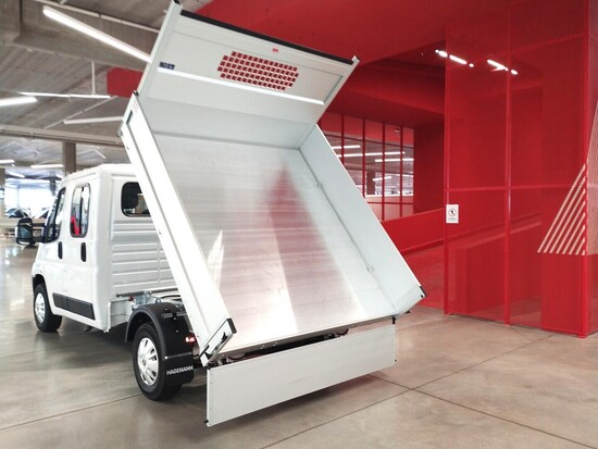 FIAT Ducato 35 L2 6M dvoukabina 2.2 MTJ 140k 103 kW  3.STRANNÝ SKLÁPĚČ_3