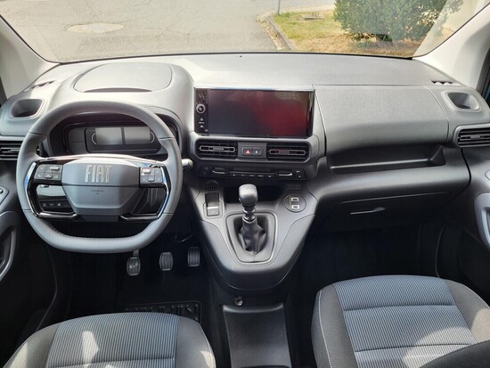 FIAT Doblo Panorama 130K SWB 1.5 BlueHDi 96 kW_3