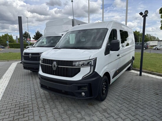 RENAULT MASTER DVOUKABINA L3 Blue dCi 150 Extra 2.0 110 kW_1