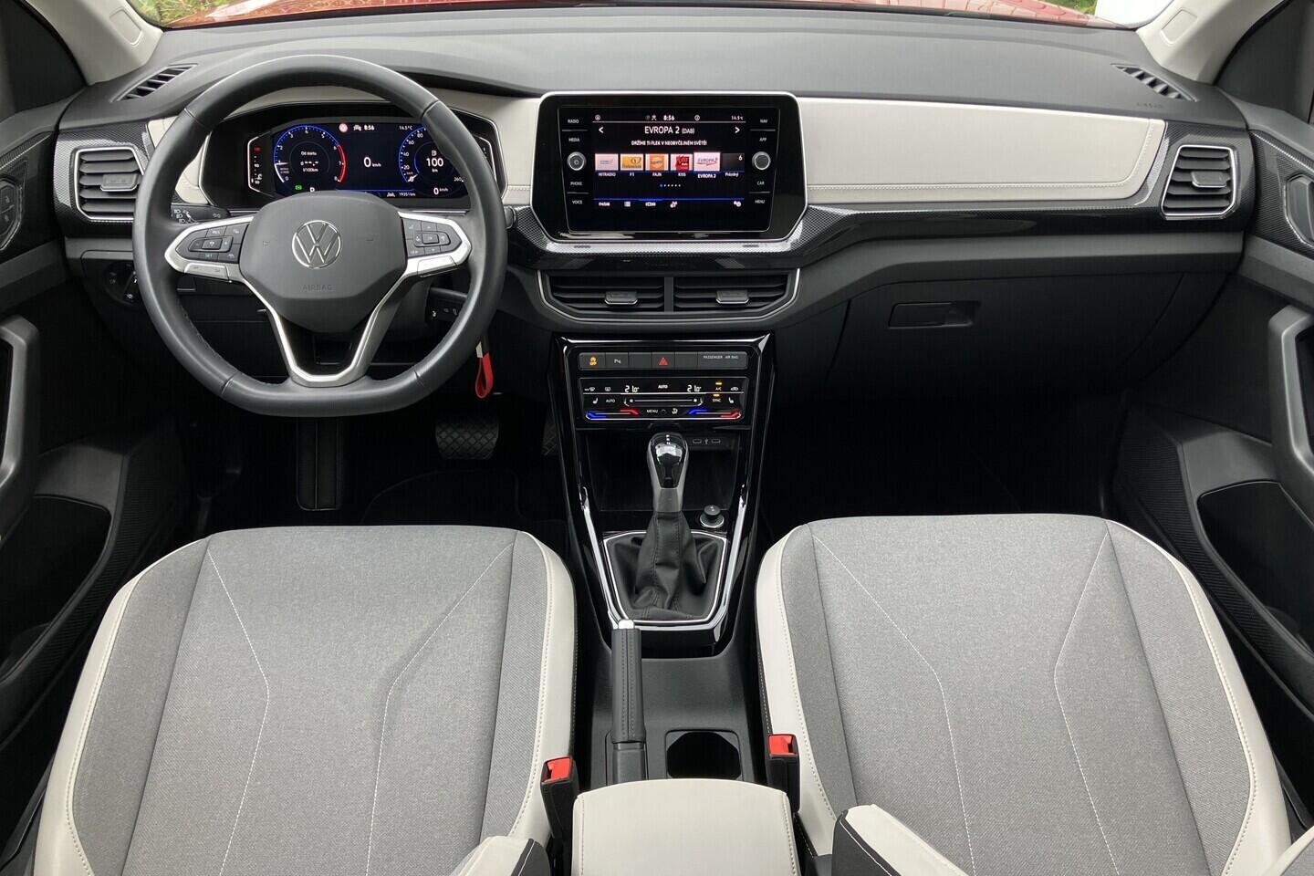 O119V06066_18.webp_T-CROSS Style 1.0 TSI 85 kW automat, DPH