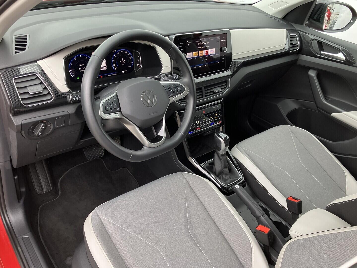 O119V06066_19.webp_T-CROSS Style 1.0 TSI 85 kW automat, DPH