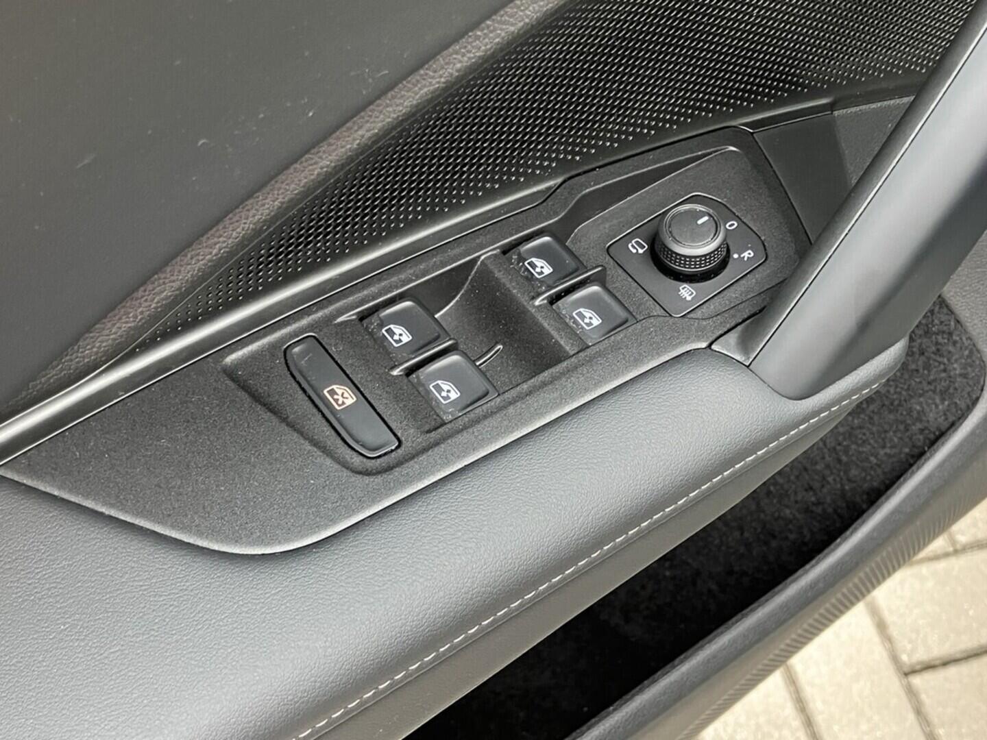 O119V06229_22.webp_TIGUAN Life 1.5 TSI 96 kW automat, DPH