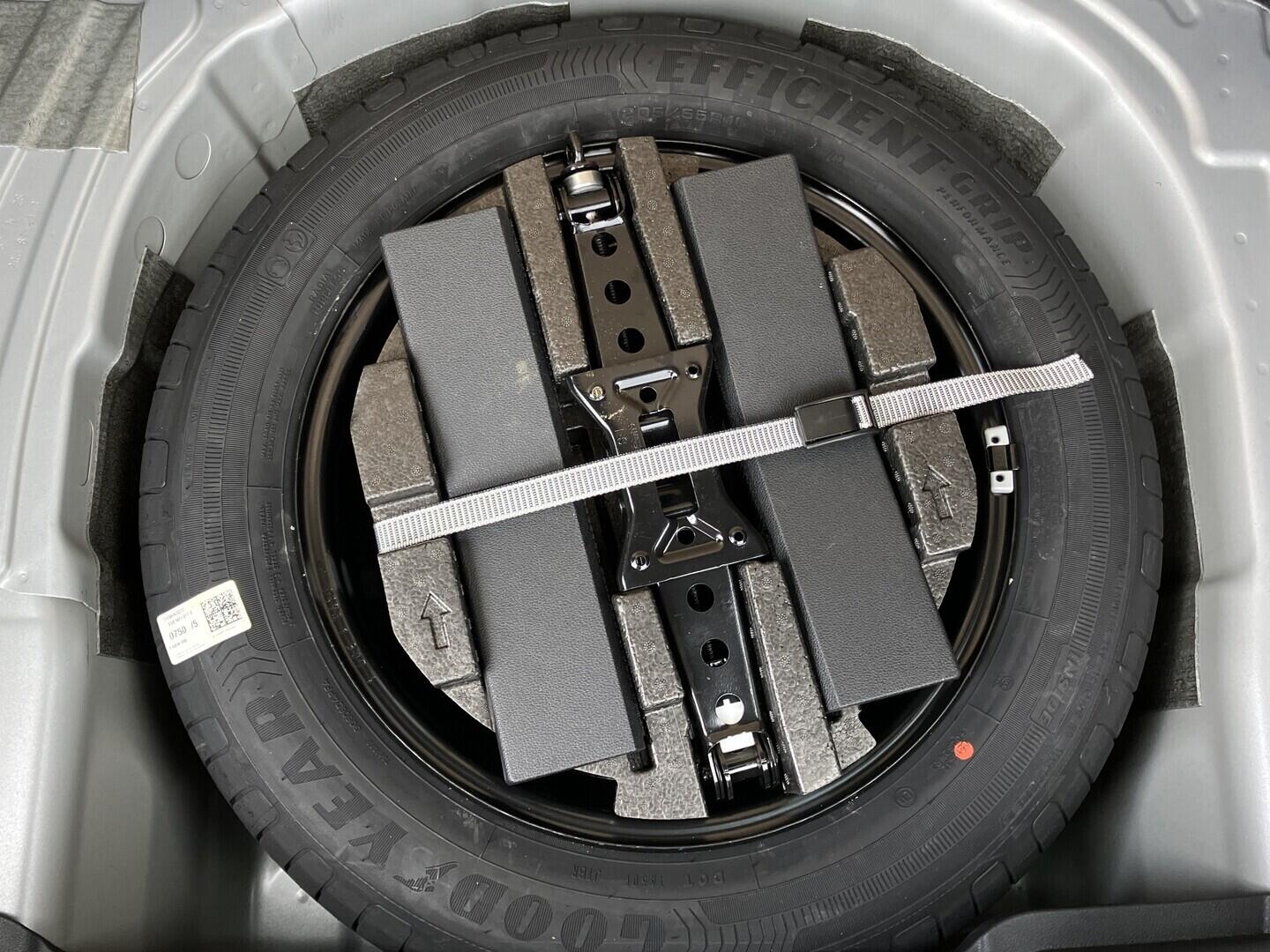 O119V06264_36.webp_KAMIQ Drive 1.0 TSI 85 kW manuál, DPH