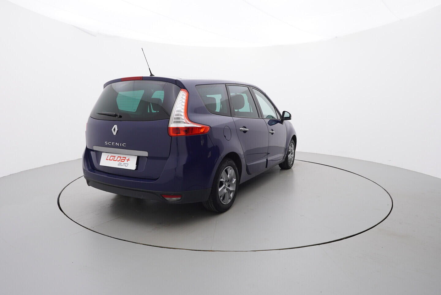 O119V06385_14.webp_GRAND SCÉNIC  1.6  81 kW manuál