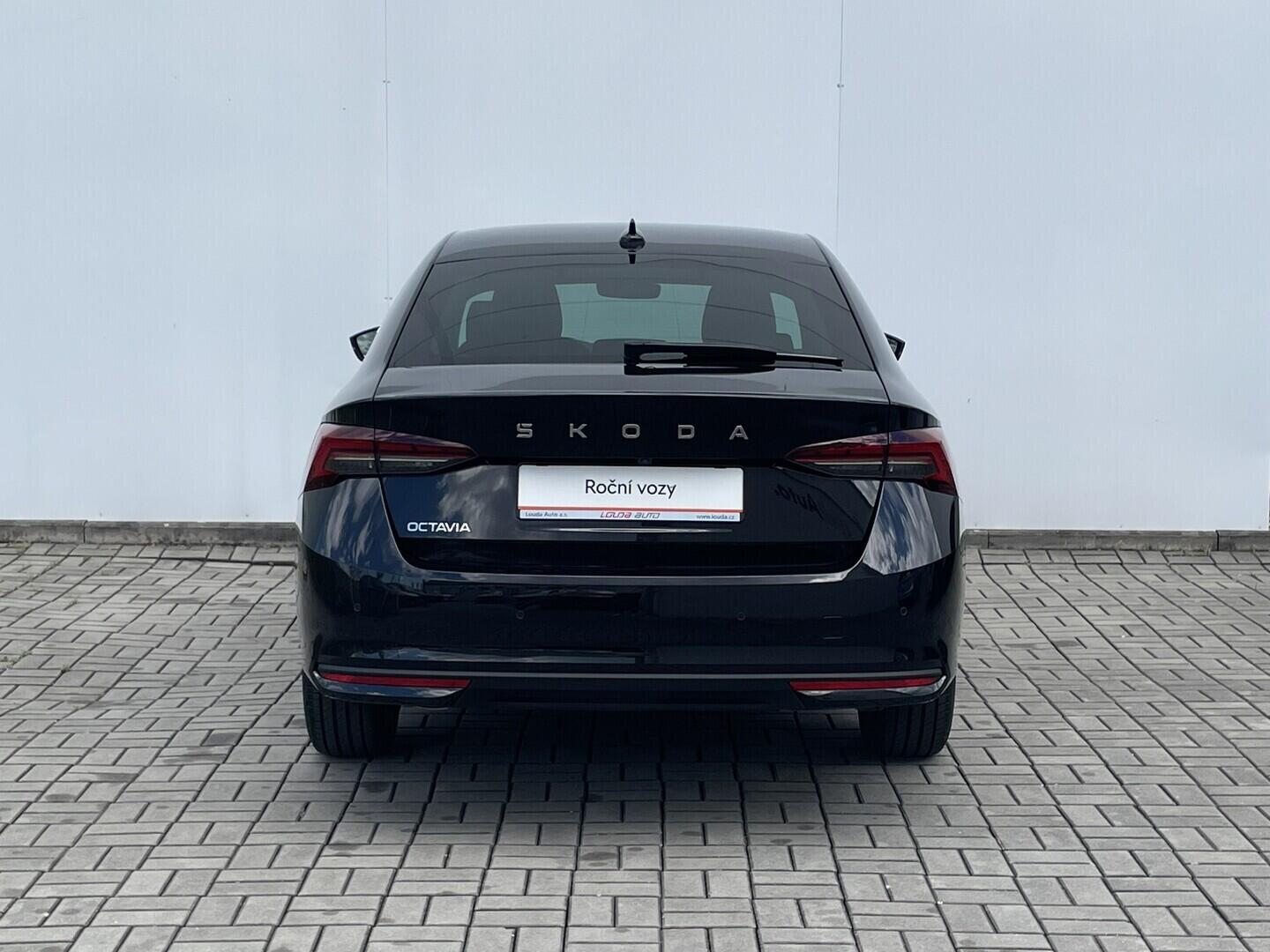 O119V06474_17.webp_OCTAVIA Selection 1.5 TSI 110 kW automat, DPH