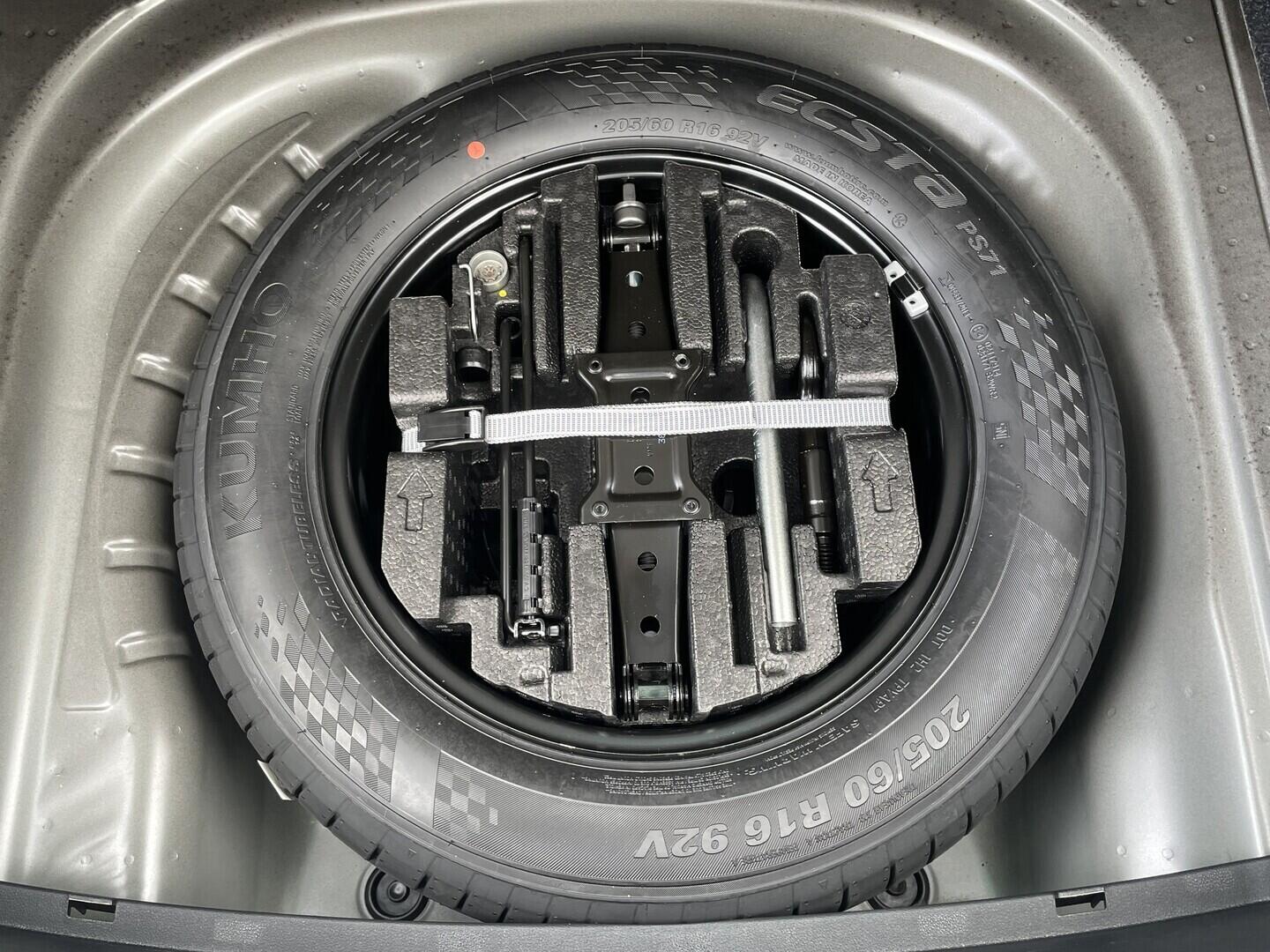 O119V06474_35.webp_OCTAVIA Selection 1.5 TSI 110 kW automat, DPH