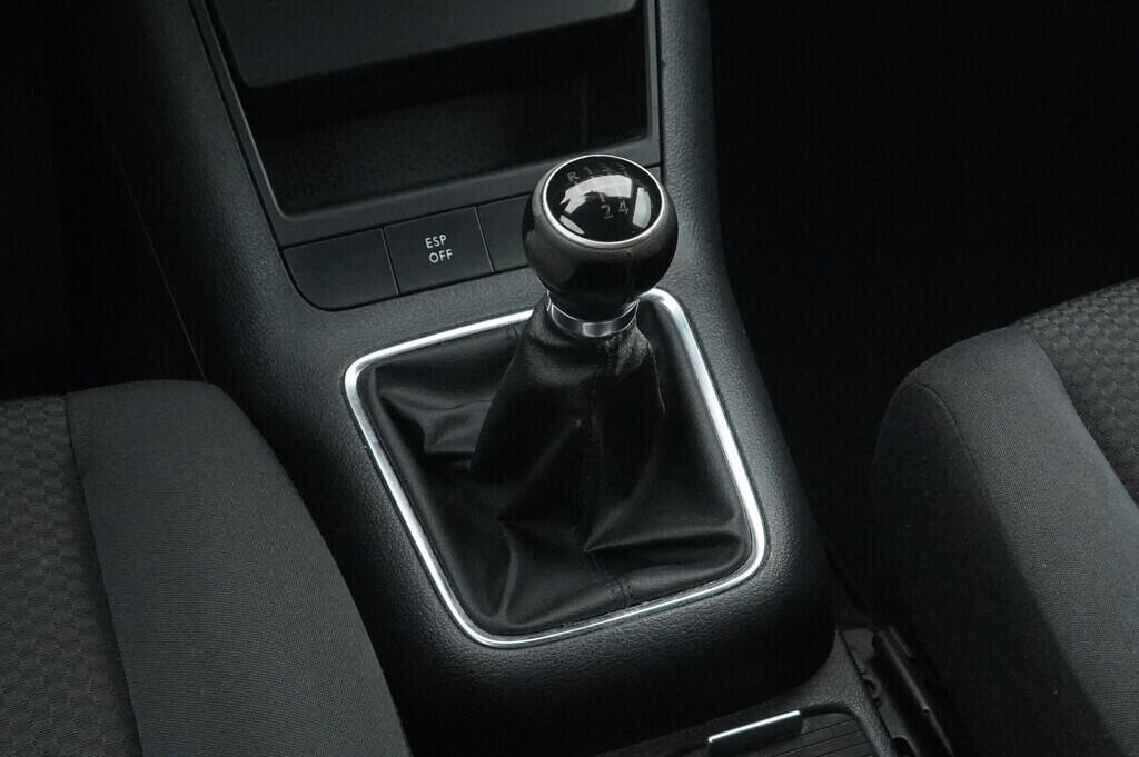 O119V06566_31.webp_GOLF PLUS Trendline 1.6 TDI 77 kW manuál