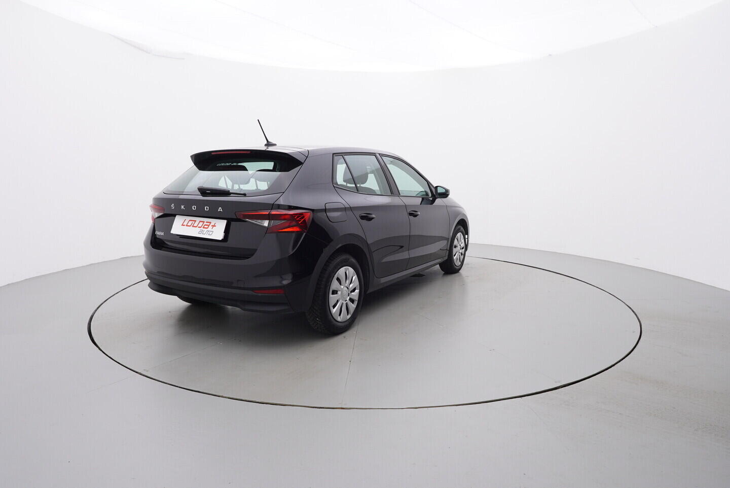 O119V06653_14.webp_FABIA Ambition 1.0 TSI 70 kW manuál