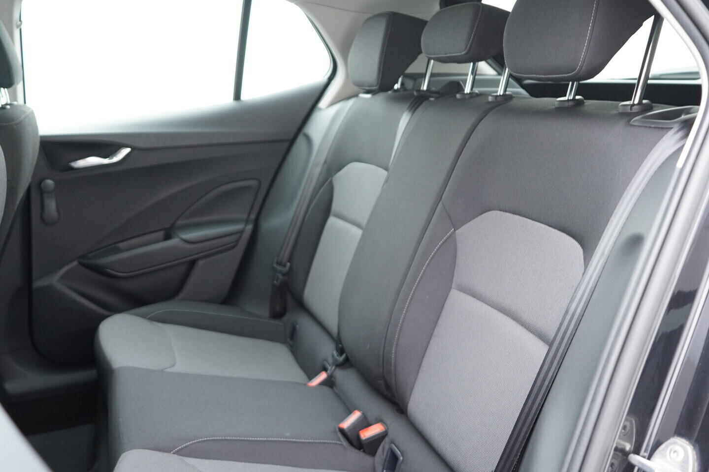 O119V06653_33.webp_FABIA Ambition 1.0 TSI 70 kW manuál