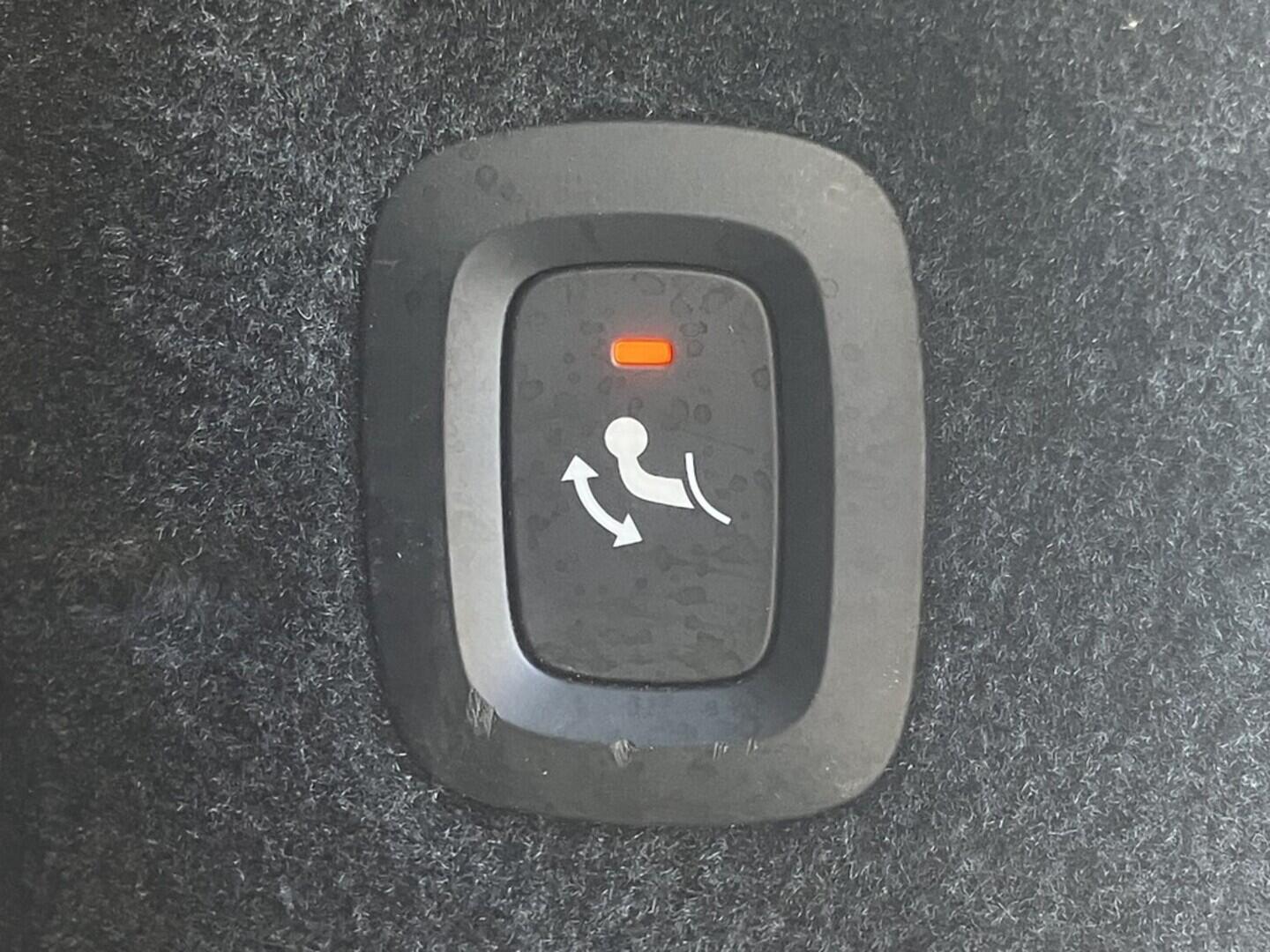 O119V06693_39.webp_V90 Cross Country 2.0  173 kW automat, DPH
