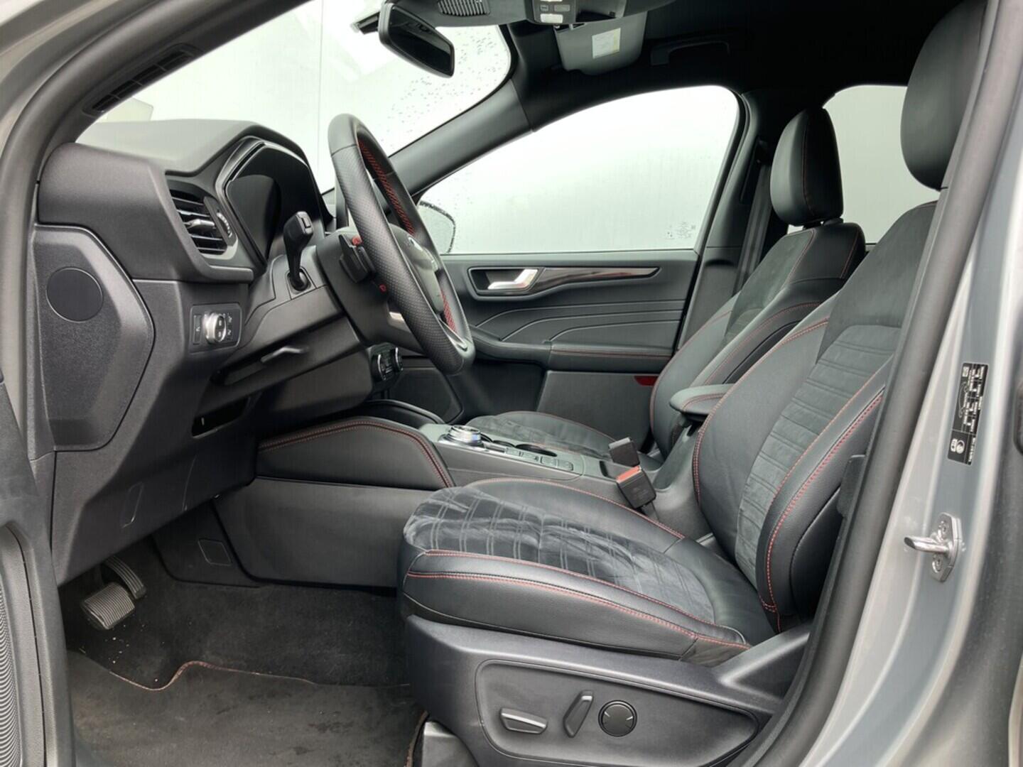 O119V06714_20.webp_KUGA ST - Line 2.0 TDCi 140 kW automat, DPH