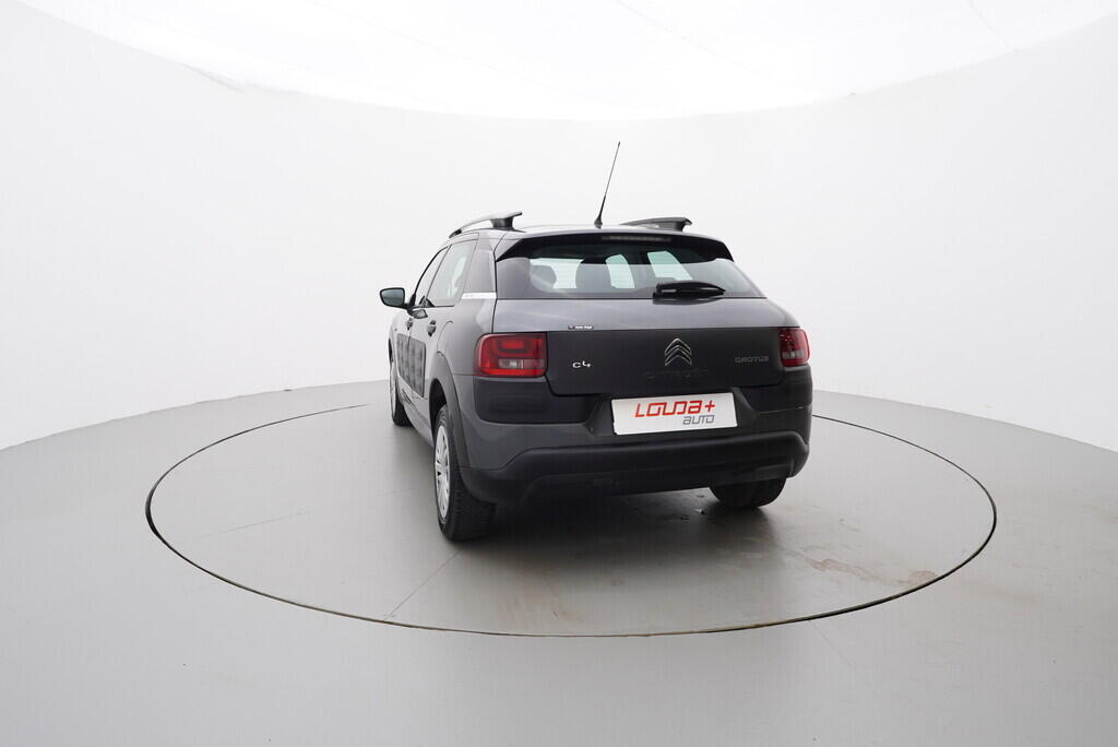 O119V06718_13.webp_C4 CACTUS Feel Edition 1.2 Pure Tech 81 kW manuál