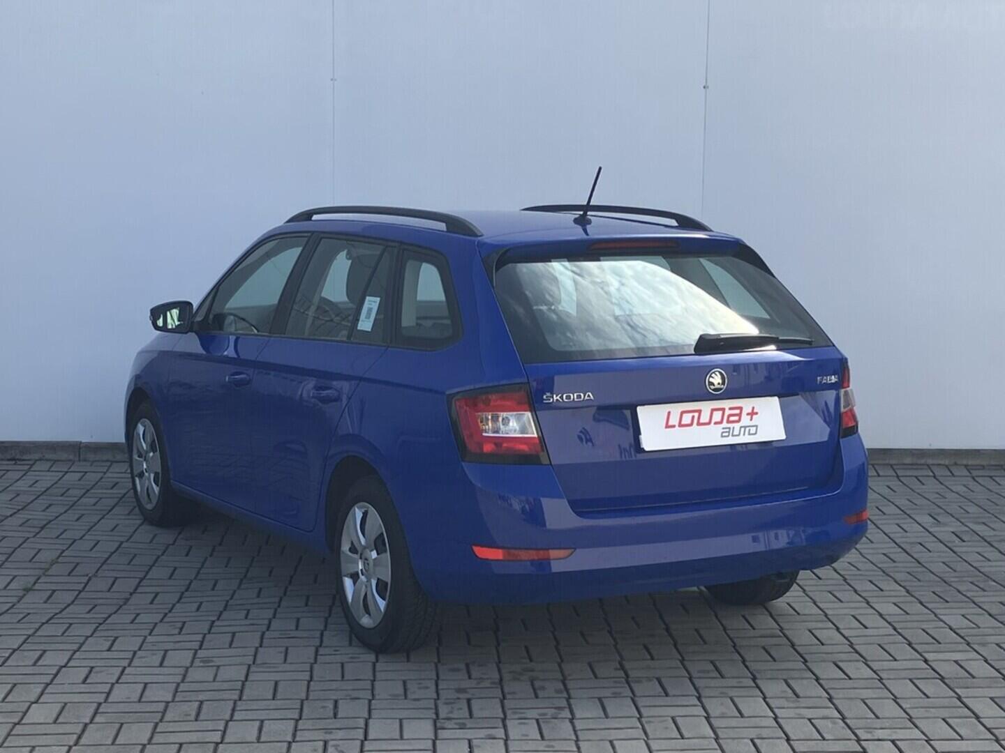 O119V06737_15.webp_FABIA Active 1.0 TSI 70 kW manuál, DPH