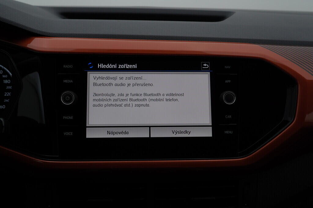 O119V06746_30.webp_T-CROSS Style 1.0 TSI 85 kW manuál