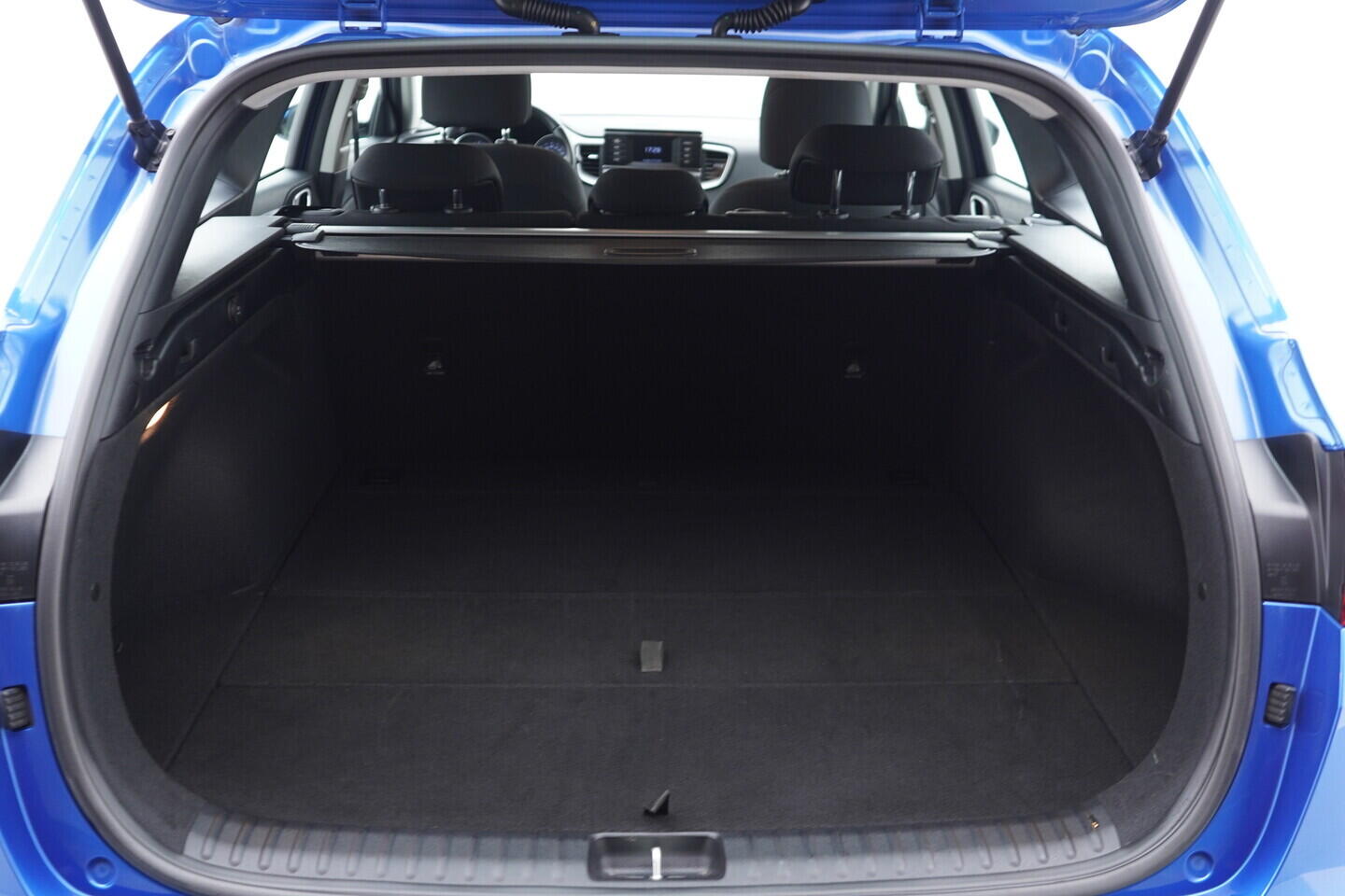 O119V06754_33.webp_CEED Fresh 1.5  118 kW manuál, DPH