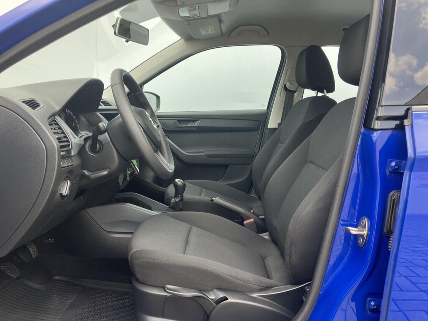 O119V06755_20.webp_FABIA Active 1.0 TSI 70 kW manuál, DPH