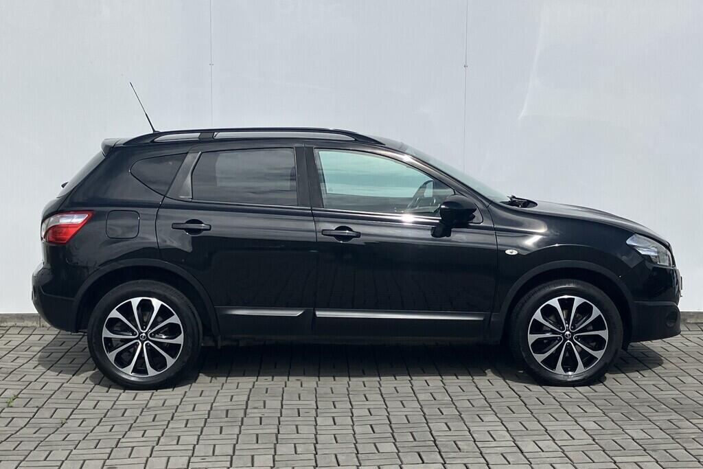 O119V06760_16.webp_QASHQAI  1.6  96 kW manuál