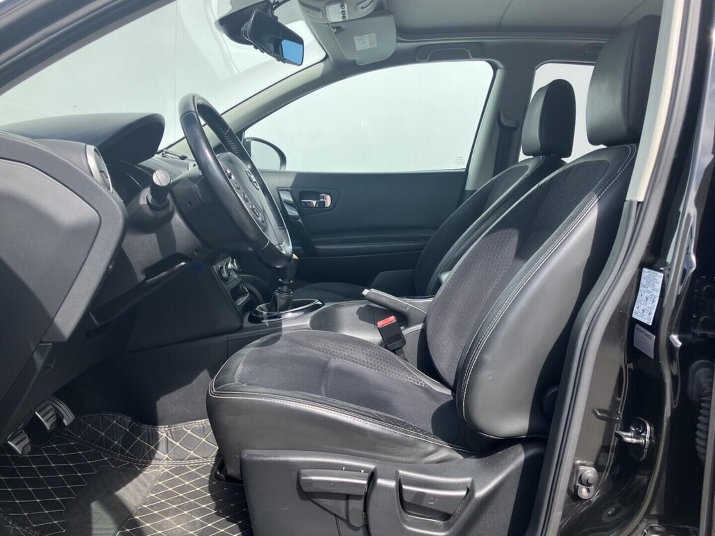 O119V06760_20.webp_QASHQAI  1.6  96 kW manuál