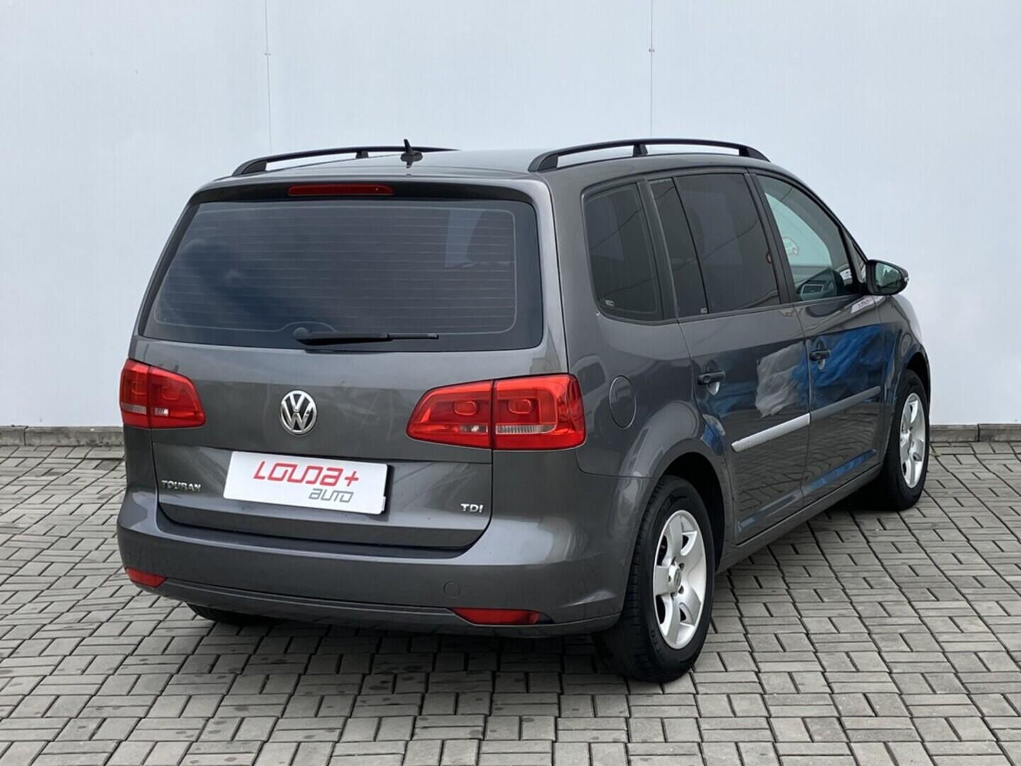 O119V06762_11.webp_TOURAN  1.6 TDI 77 kW manuál