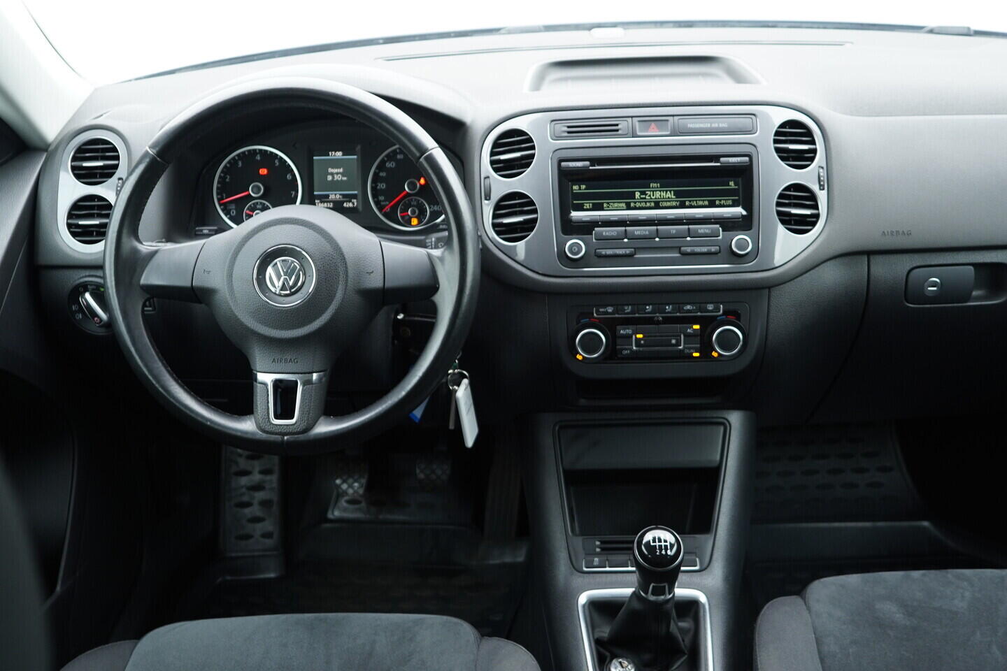 O119V06766_25.webp_TIGUAN  1.4 TSI 118 kW manuál