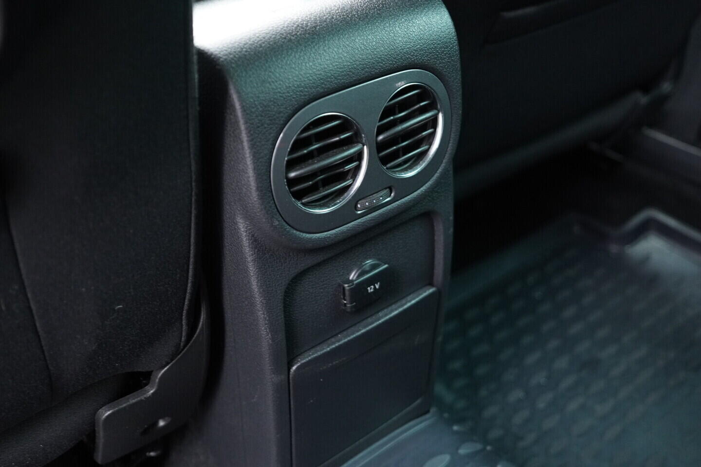 O119V06766_35.webp_TIGUAN  1.4 TSI 118 kW manuál