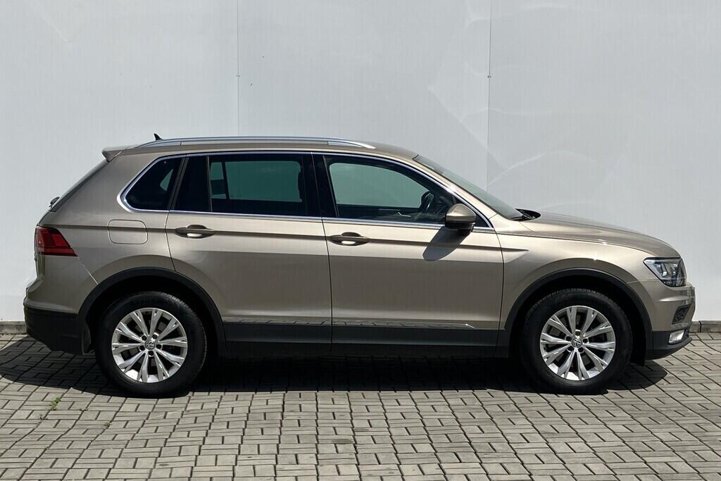 O119V06770_16.webp_TIGUAN Comfortline 2.0 TSI 132 kW automat