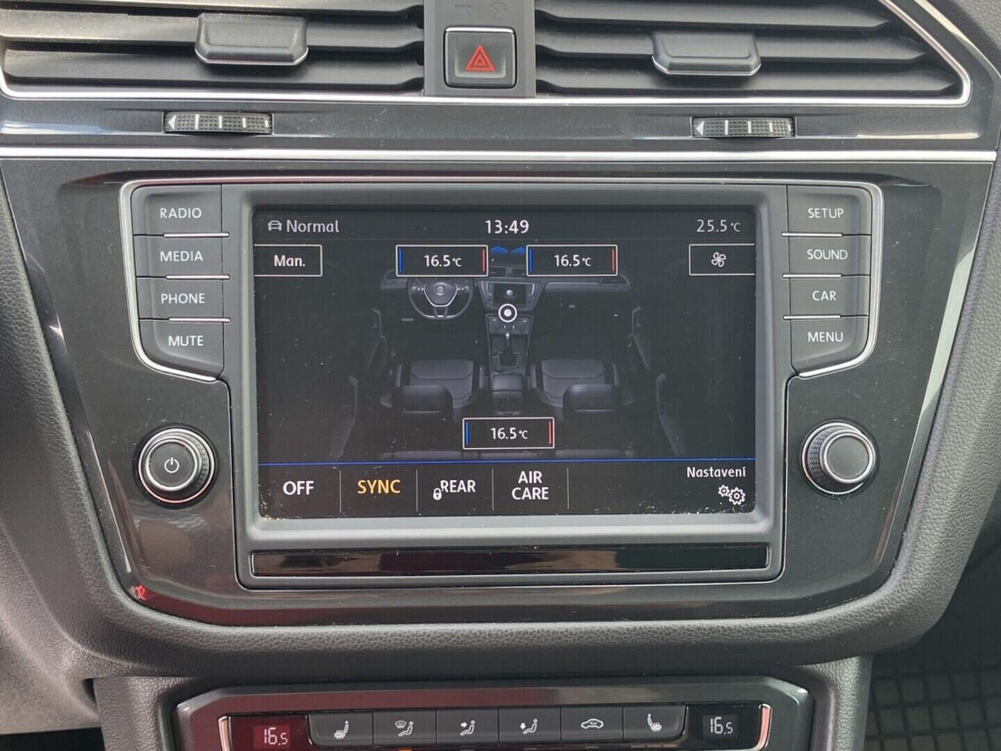 O119V06770_28.webp_TIGUAN Comfortline 2.0 TSI 132 kW automat