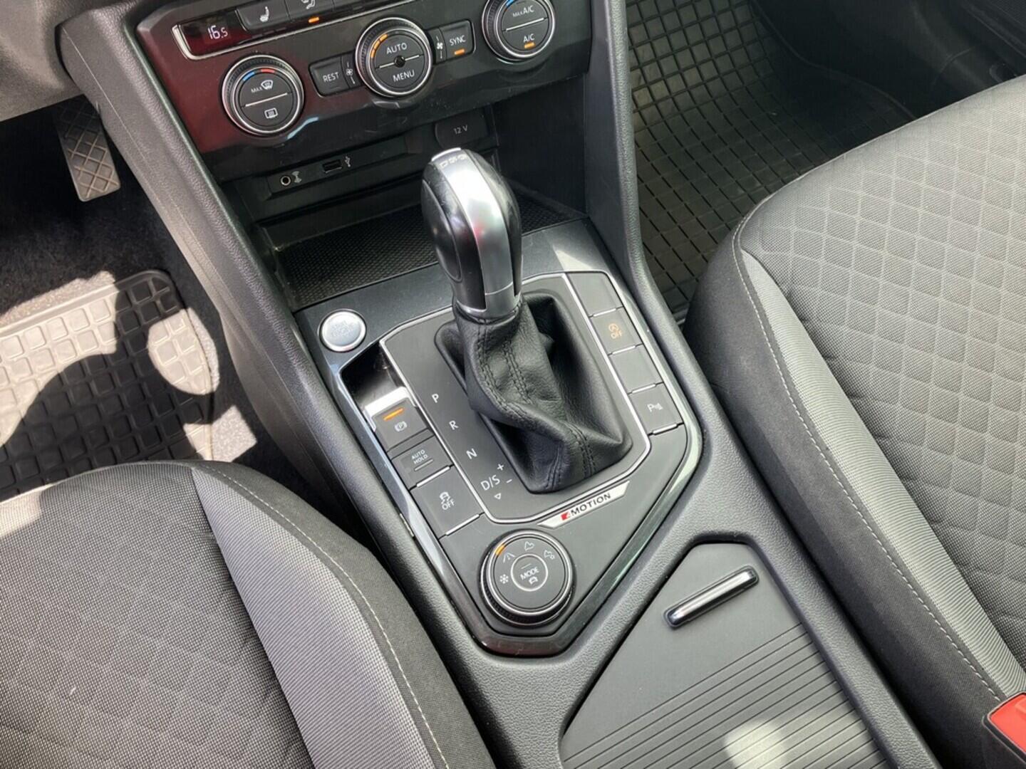 O119V06770_31.webp_TIGUAN Comfortline 2.0 TSI 132 kW automat