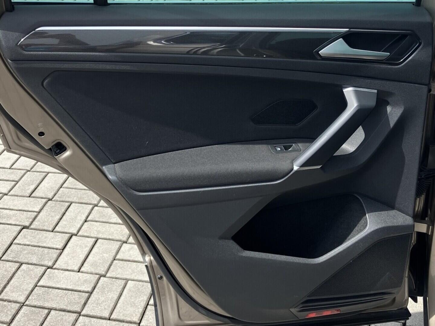 O119V06770_32.webp_TIGUAN Comfortline 2.0 TSI 132 kW automat