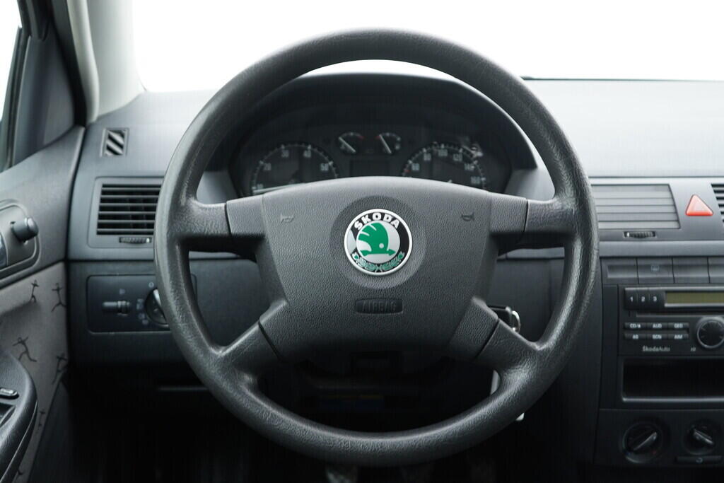 O119V06773_26.webp_FABIA Classic 1.4 MPI 44 kW manuál