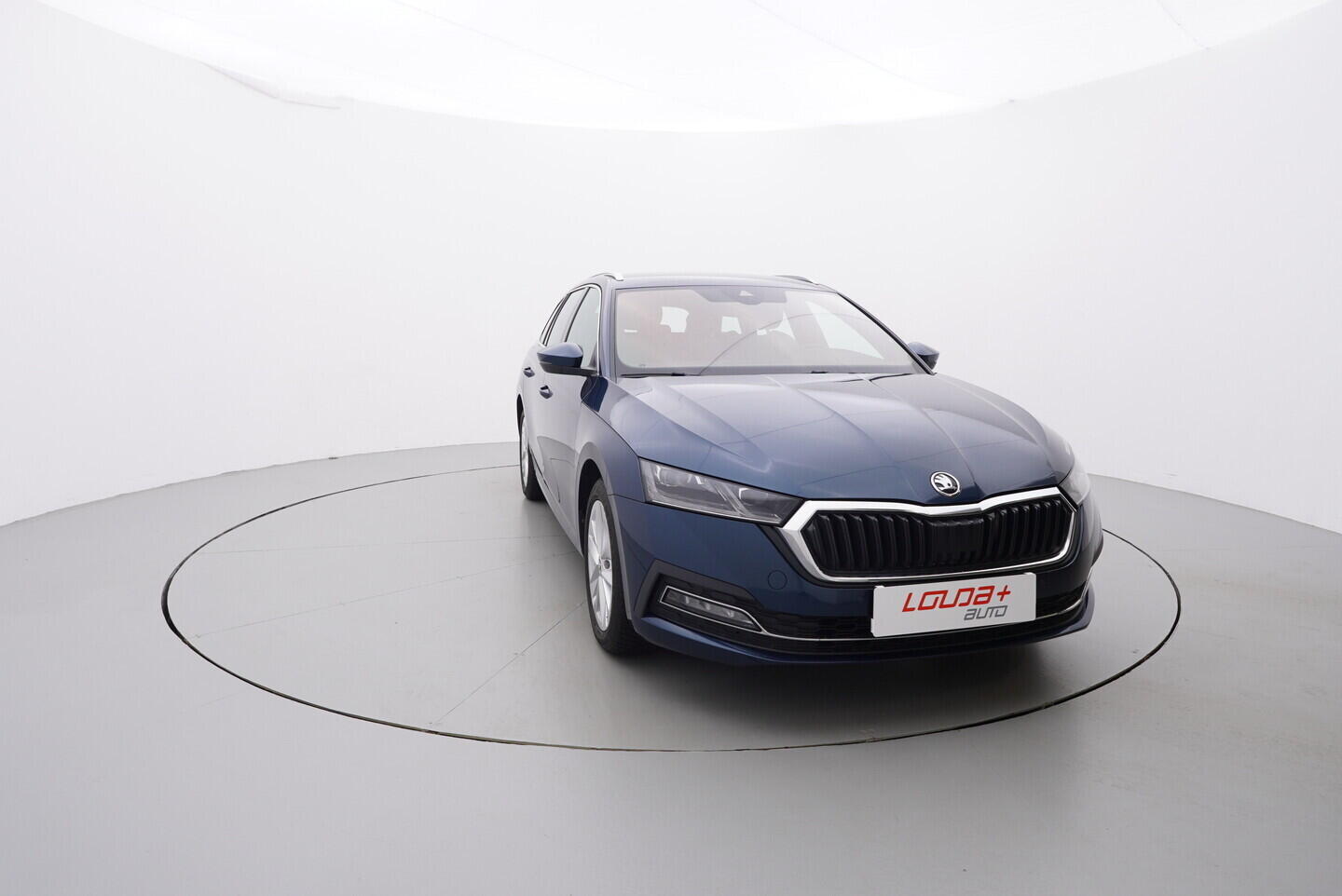 O119V06785_10.webp_OCTAVIA Style 2.0 TDI 110 kW automat, DPH