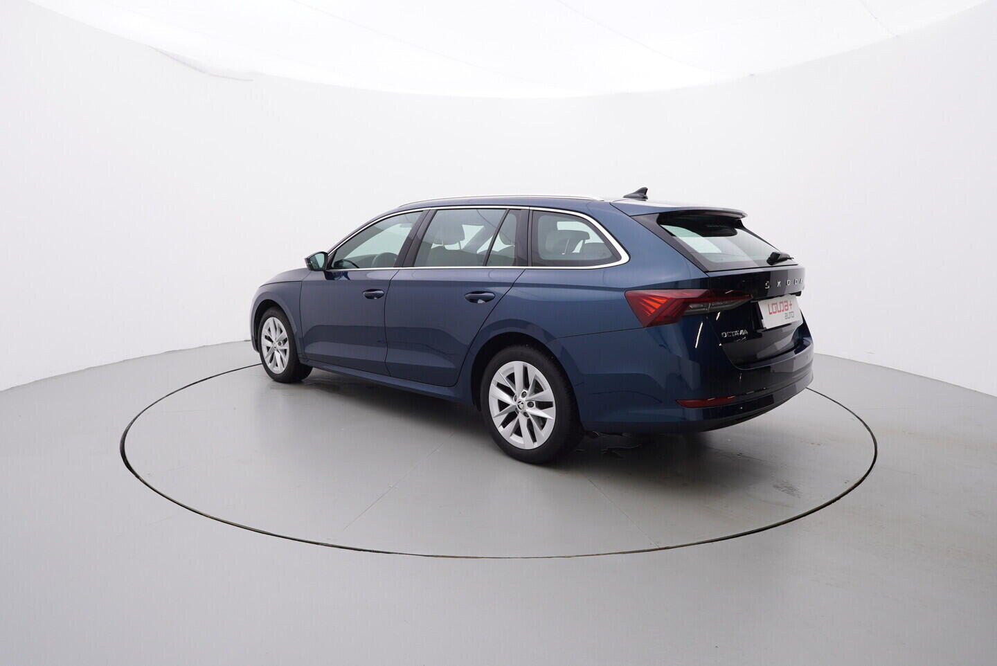 O119V06785_12.webp_OCTAVIA Style 2.0 TDI 110 kW automat, DPH