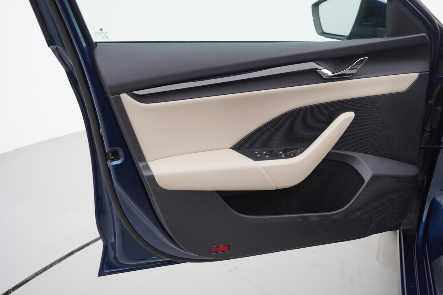 O119V06785_19.webp_OCTAVIA Style 2.0 TDI 110 kW automat, DPH