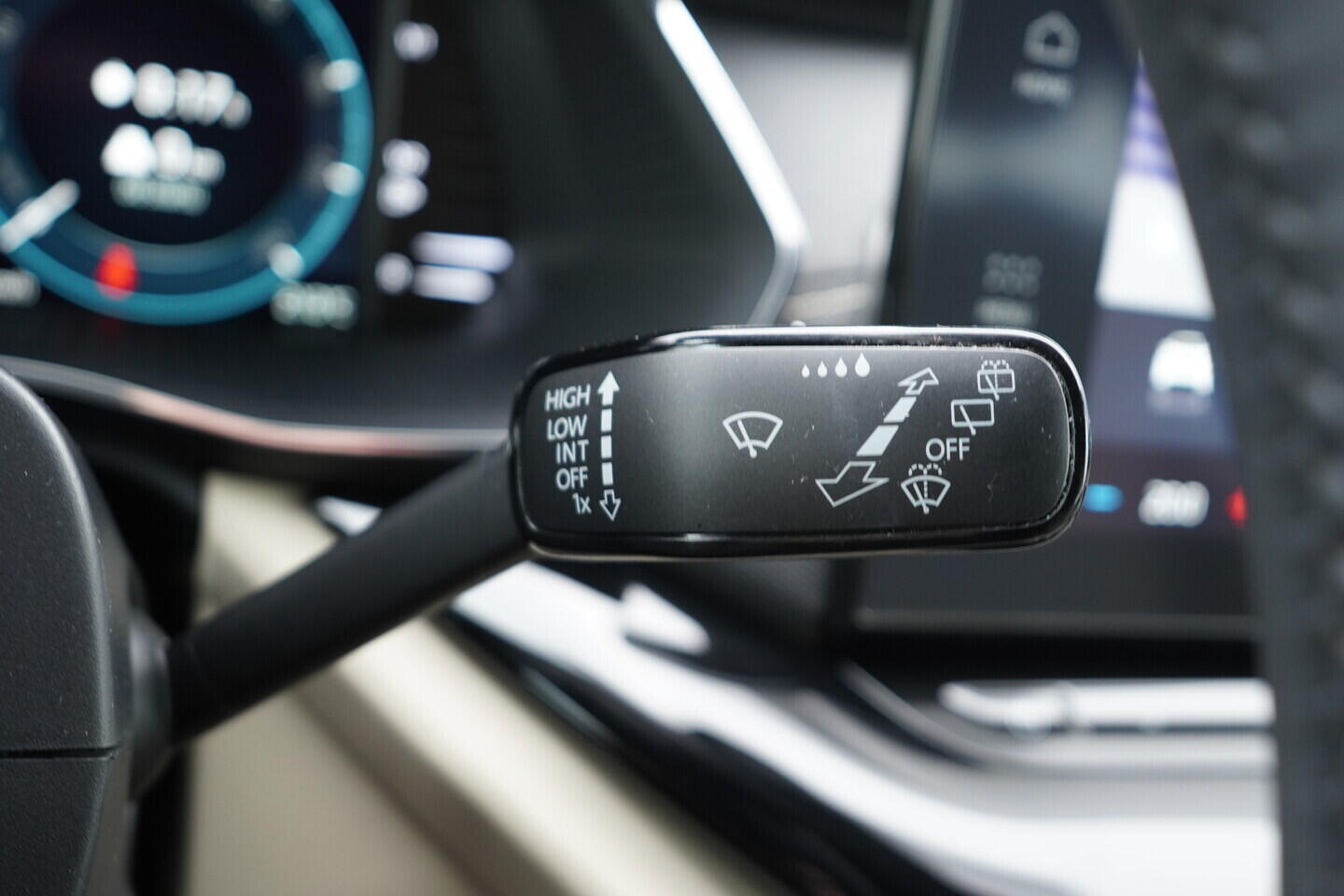 O119V06785_25.webp_OCTAVIA Style 2.0 TDI 110 kW automat, DPH