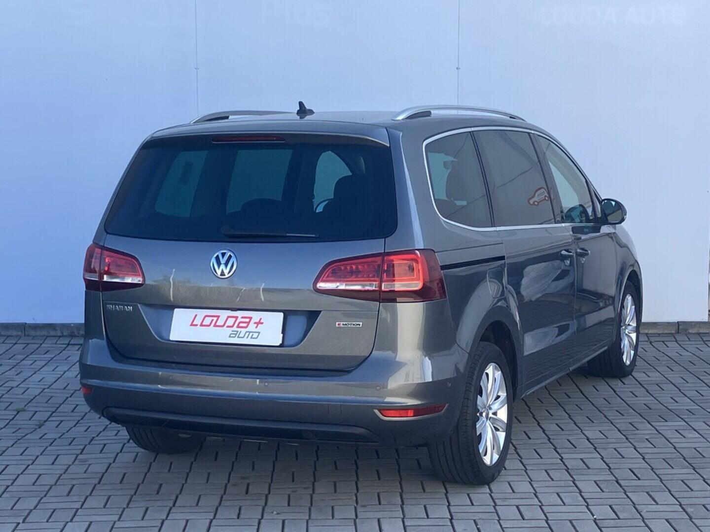 O119V06799_11.webp_SHARAN Highline 2.0 TDI 130 kW automat, DPH